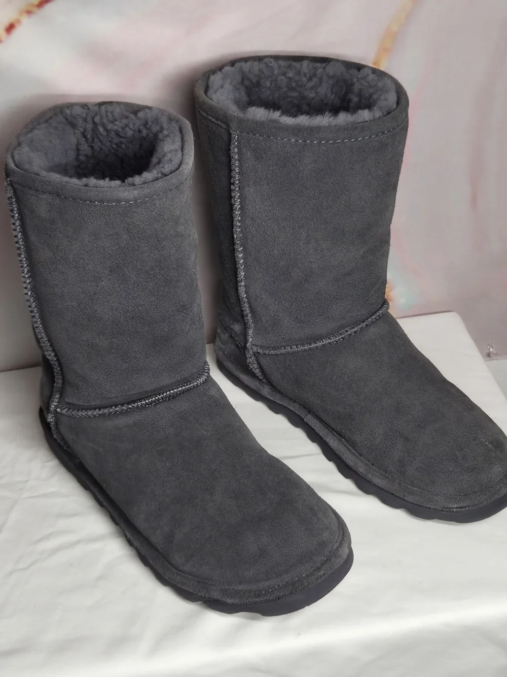 BEARPAW | Women's Elle Short Graphite Suede Winter Boots | Size 7 |